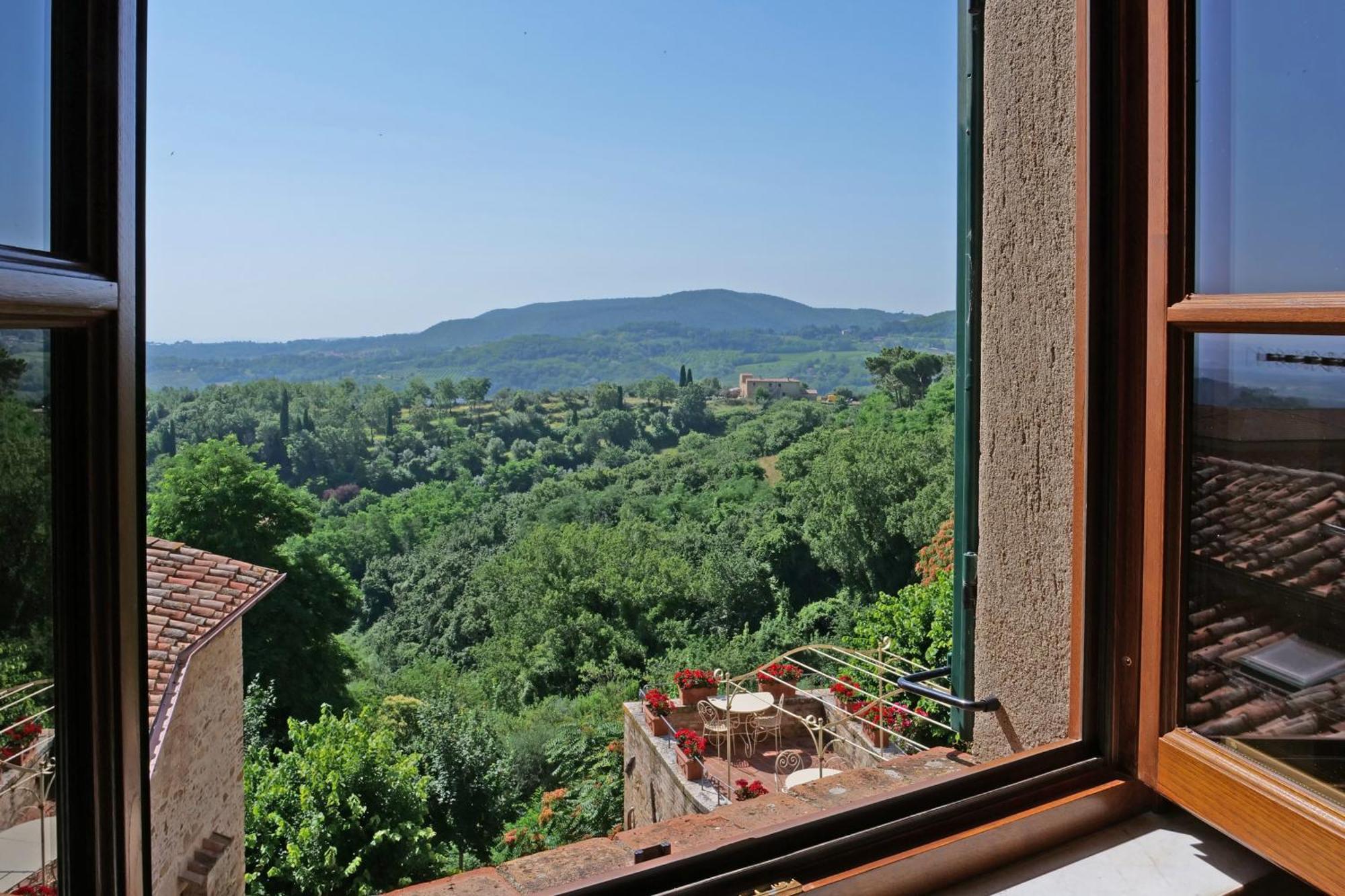 Delcorto Suites Montepulciano Exterior foto